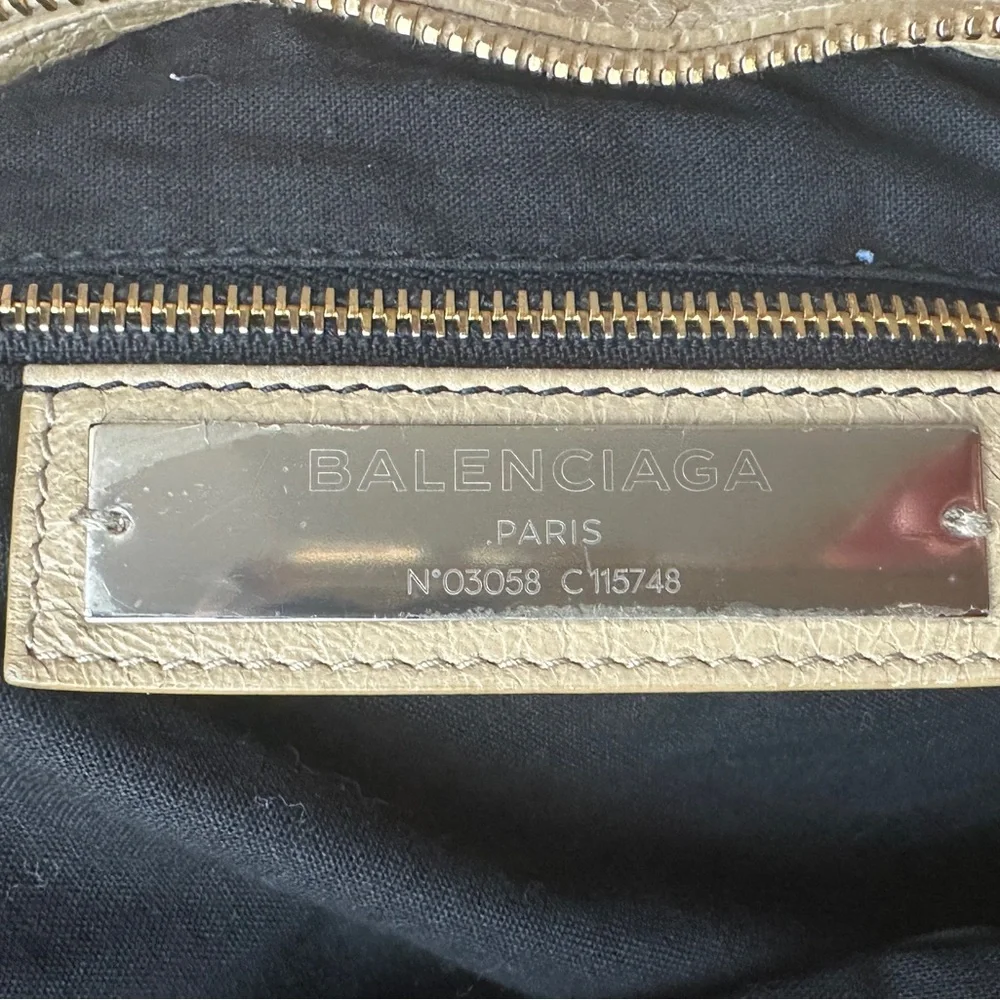 Balenciaga City Bag - Picture 6 of 11